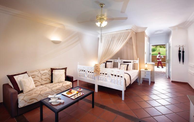 Hotel La Gemma Dell'Est Nungwi Extérieur photo