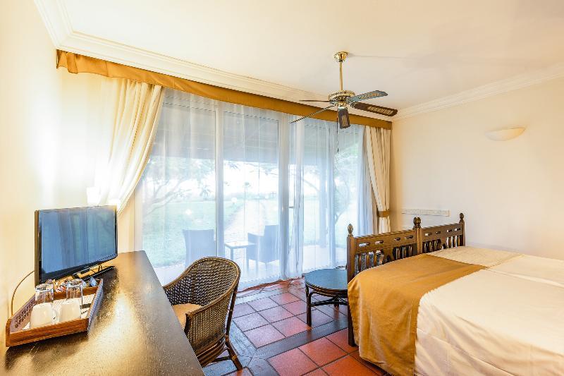 Hotel La Gemma Dell'Est Nungwi Extérieur photo